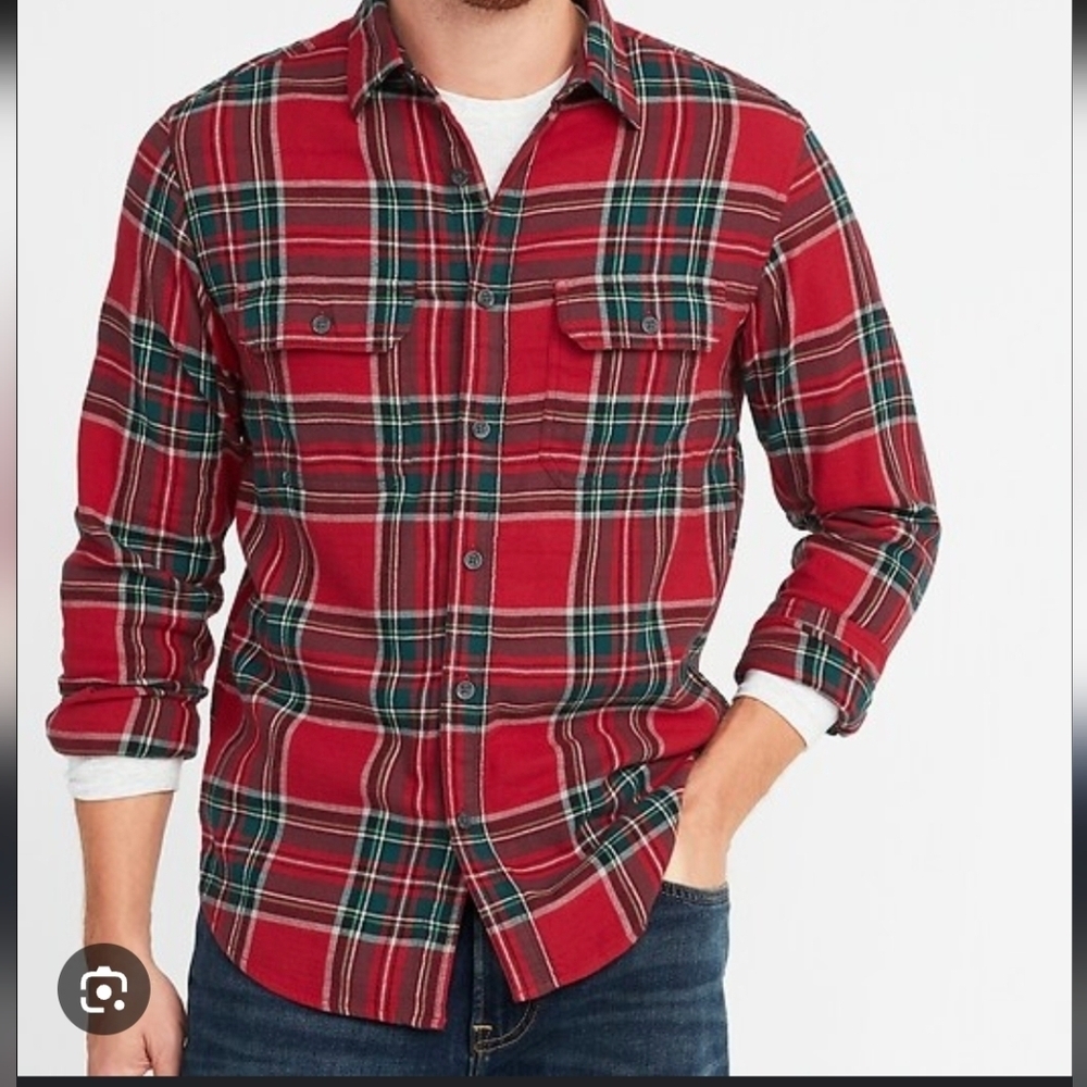 OLD NAVY Red-gray Plaid Button-Up Shirt...SIZE:M